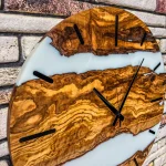 El Yapımı Zeytin Ağacı & Beyaz Epoksi Duvar Saati – Modern ve Doğal Tasarım - Görsel 8